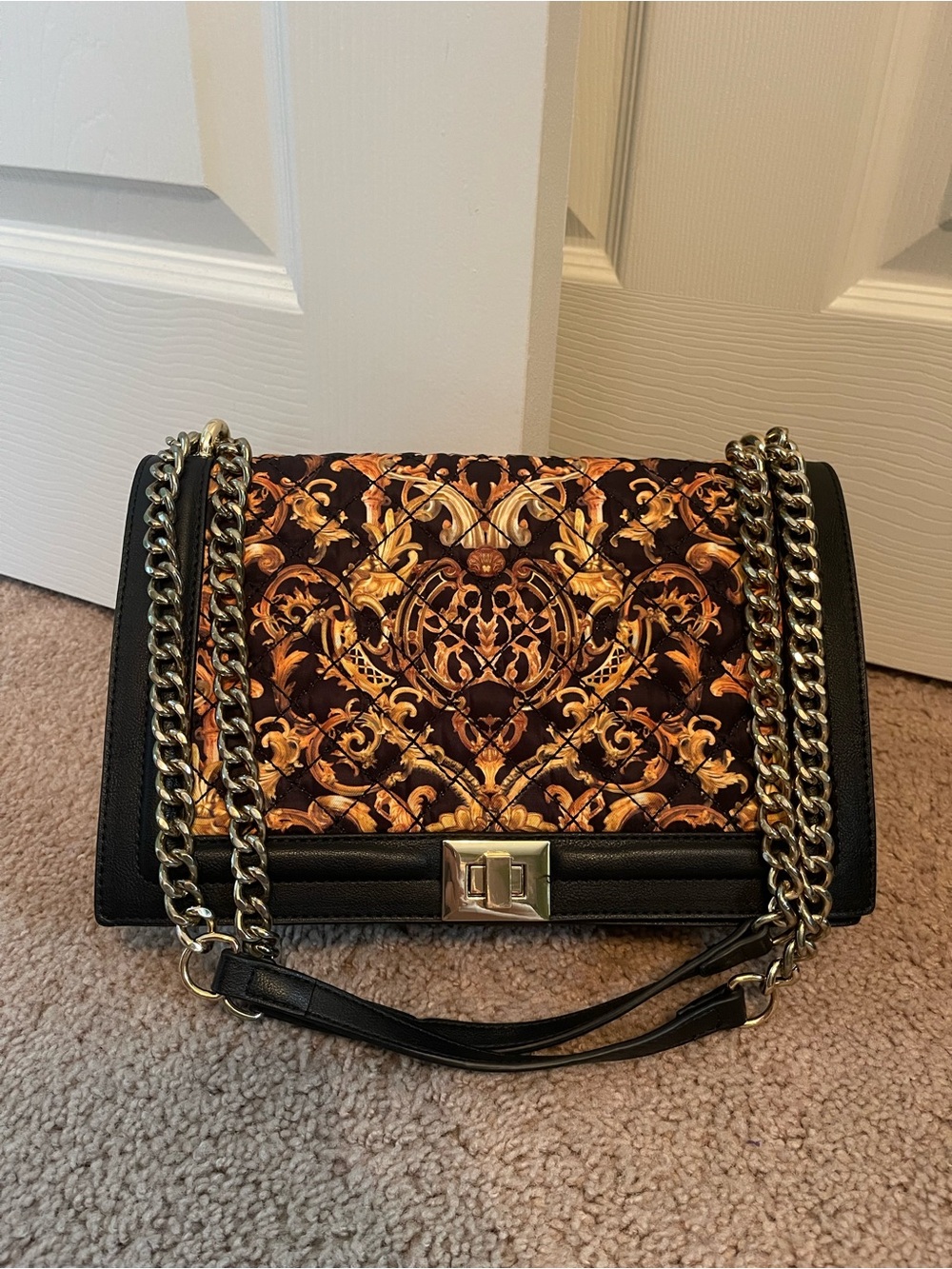International concepts purse